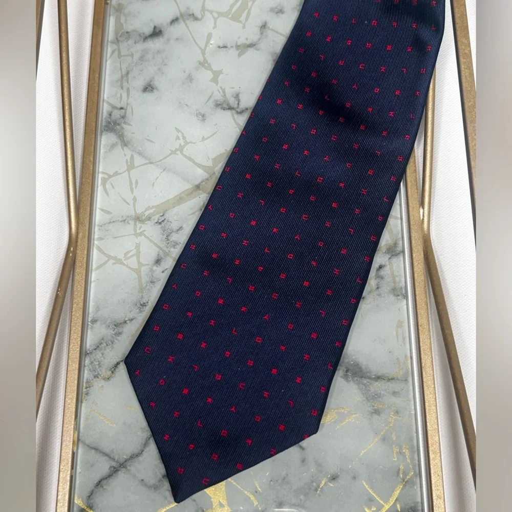 Men’s Lee Geo Maan Silk Tir grenadine pattern Korea Institute Science Technology